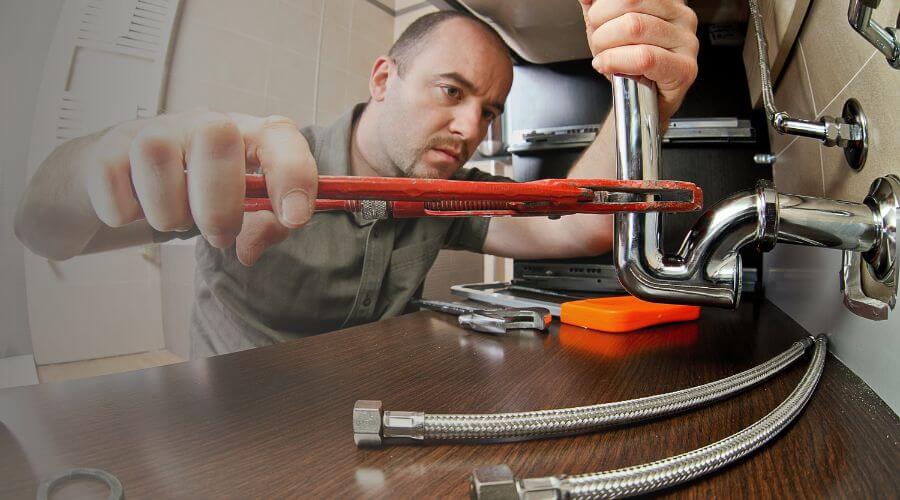 Professional same day plumber in New Holland, IL